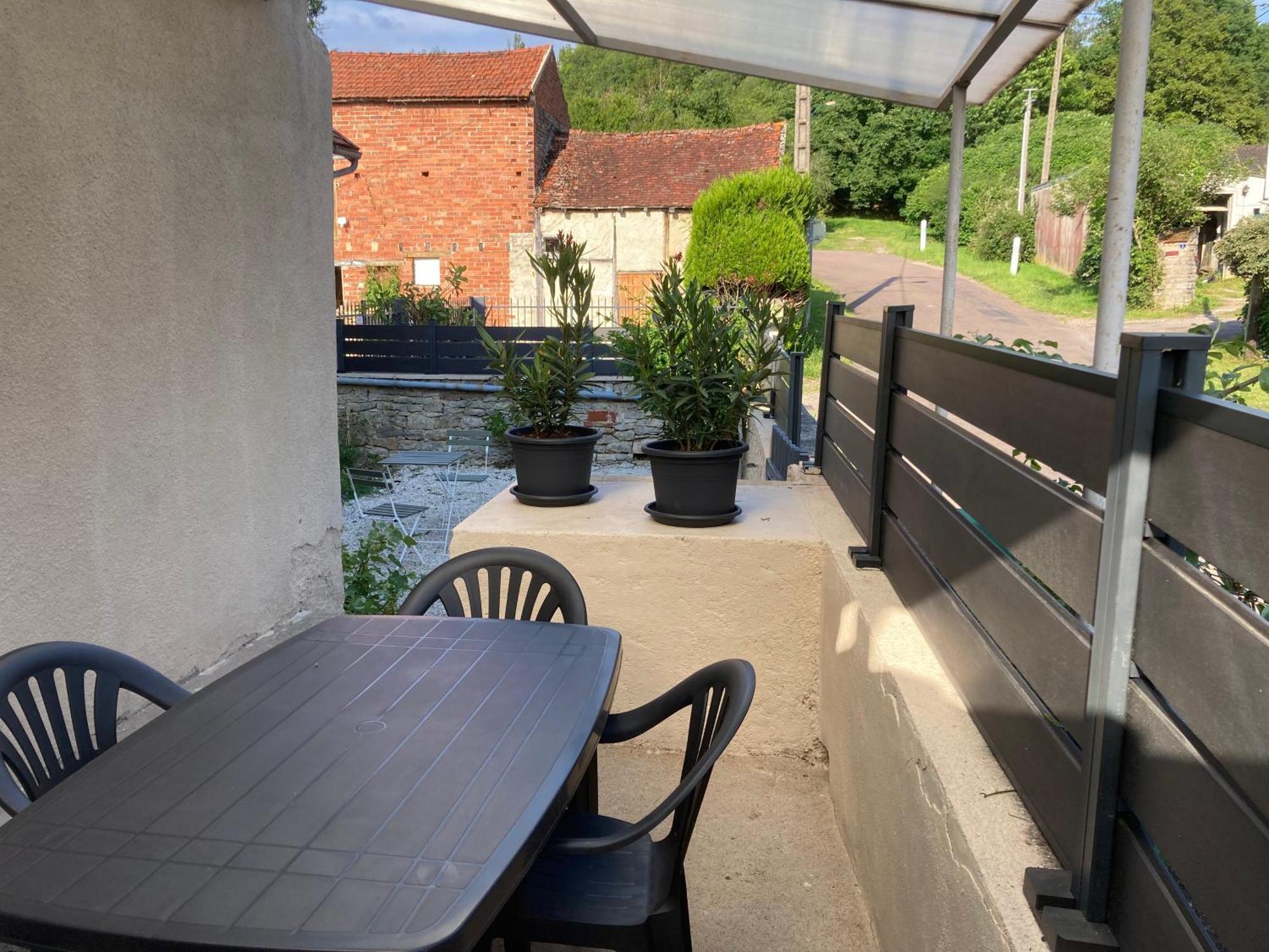Gite Des Bons Voisins Marigny-le-Cahouet Eksteriør bilde